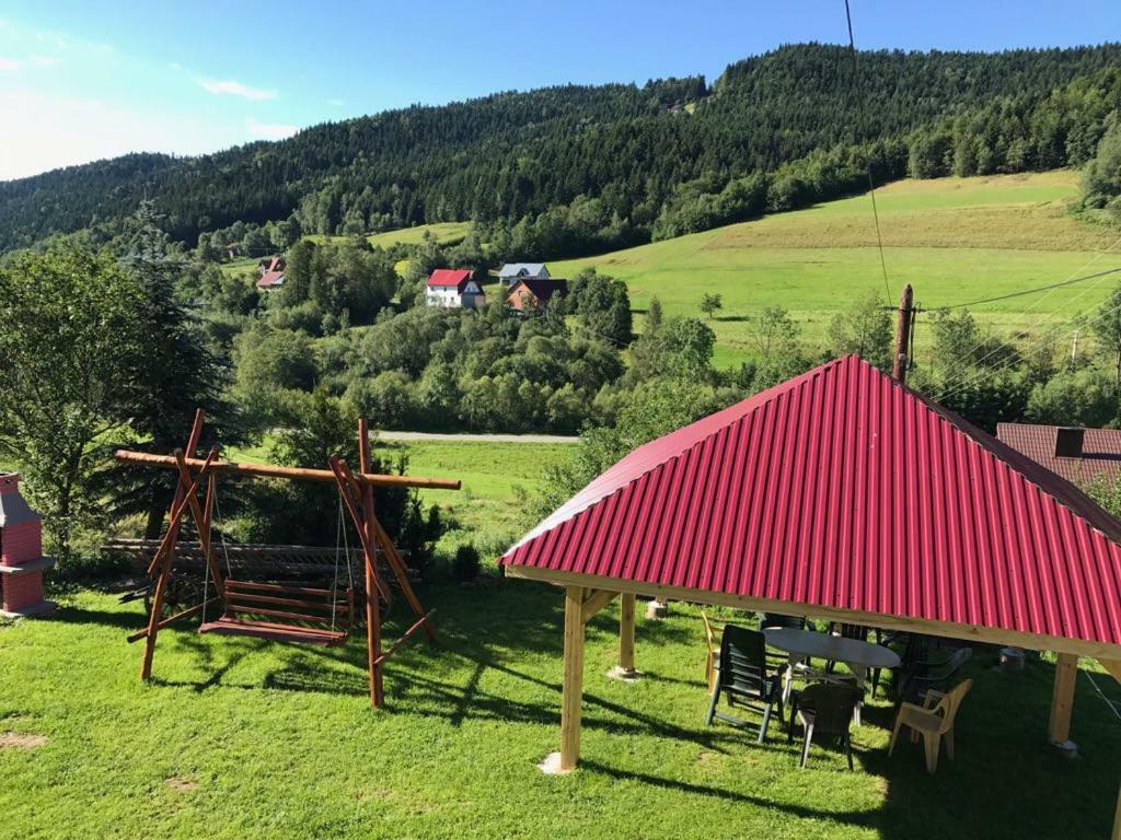 Malinowy Domek Mlynczyska Екстериор снимка